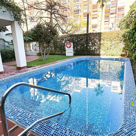 Appartamento Two Bedroom On The Second Line Of The In Marbella. *
